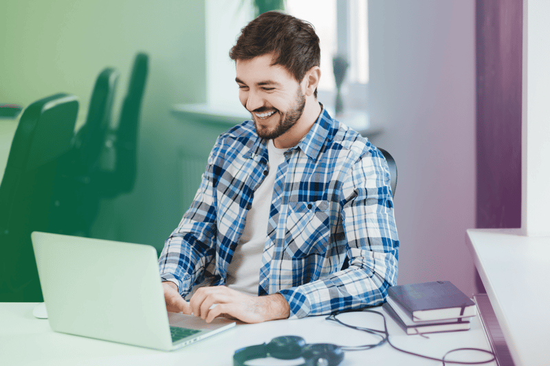 Como a Tecnologia Pode Melhorar Seu Ambiente de Trabalho